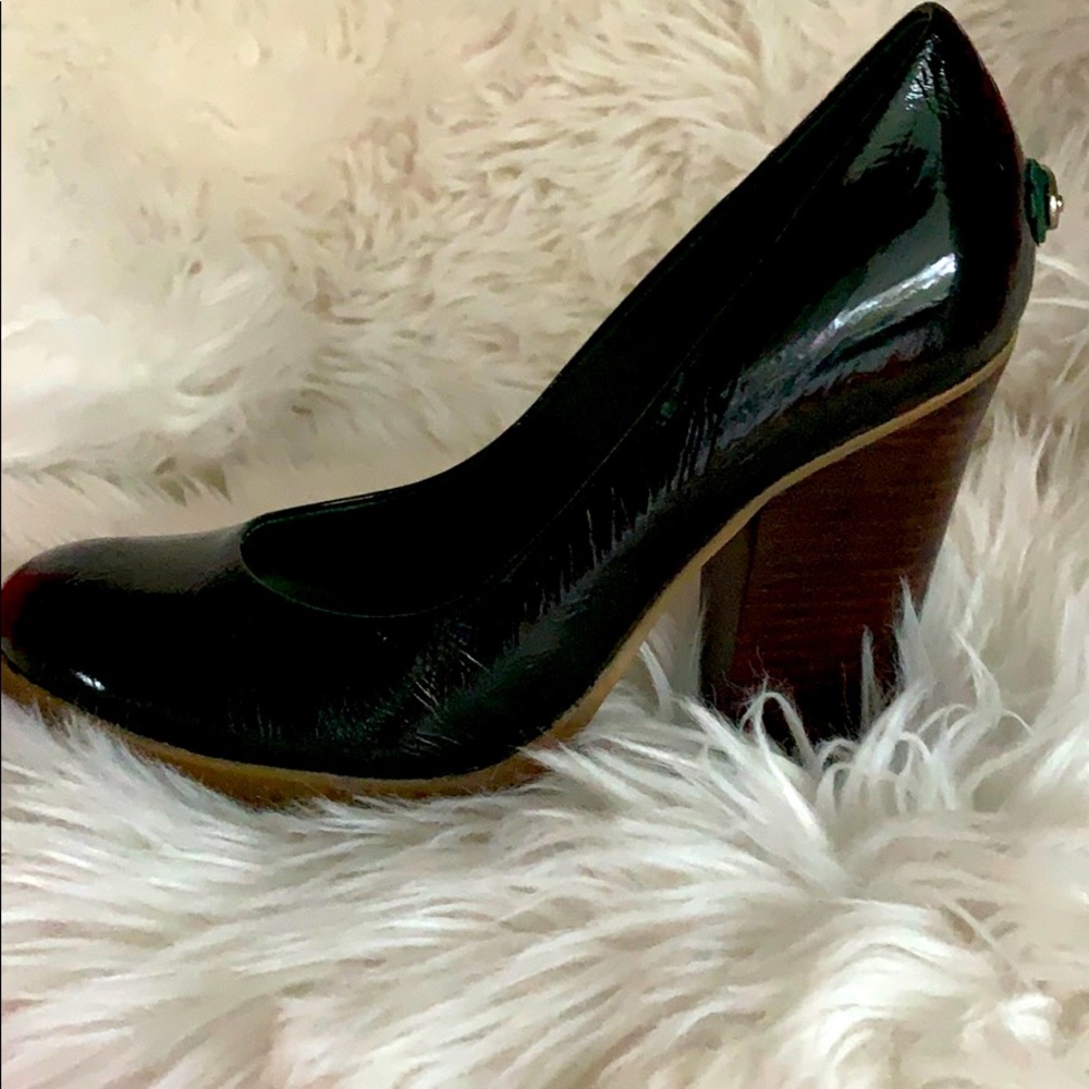 BCBG Maxazria shoes